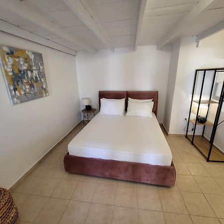 Luxury Cave Houses Mesaria Esterno foto